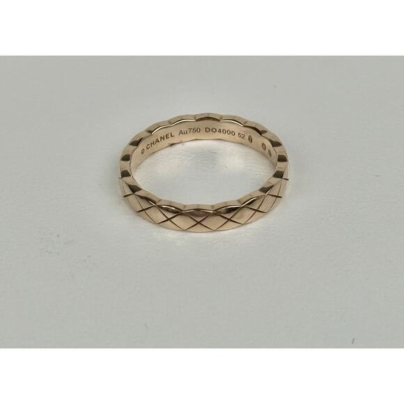CHANEL Coco Crush 18k Rose Gold Ring Size 52 ( 6) - Picture 1 of 8